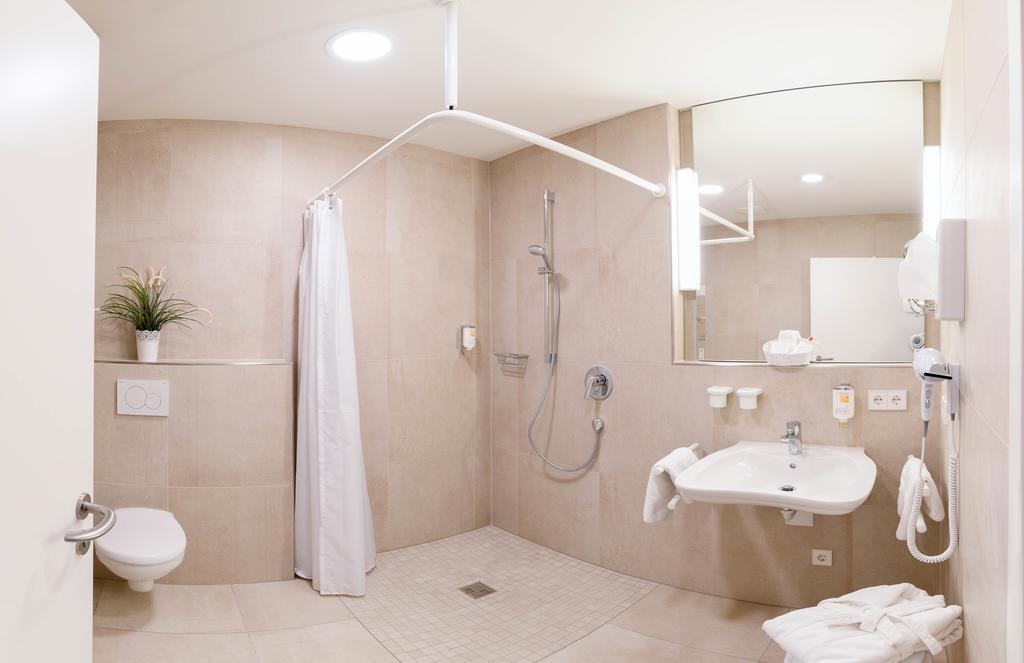 שווצינגן Hotel Adler Post מראה חיצוני תמונה
